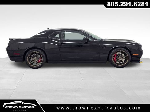 Used 2023 Dodge Challenger SRT Hellcat RWD image 8