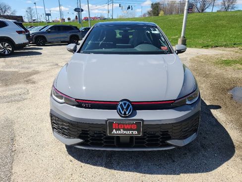 New 2026 Volkswagen GTI SE FWD image 2