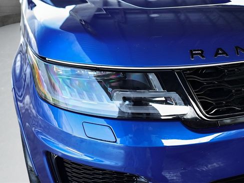 Used 2019 Land Rover Range Rover Sport SVR image 13