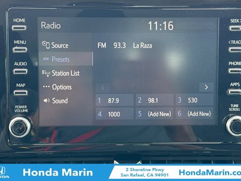 Used 2020 Toyota Corolla LE FWD image 22