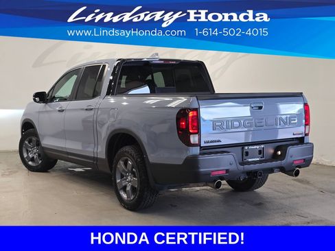 Certified 2024 Honda Ridgeline TrailSport image 4