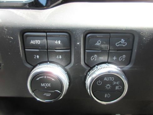 New 2026 GMC Sierra 1500 Denali w/ Denali Reserve Package AWD/4WD image 19