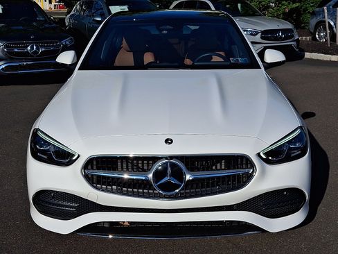 Certified 2022 Mercedes-Benz C 300 4MATIC Sedan image 2