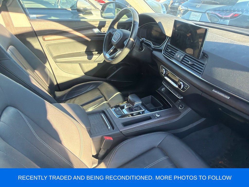 Used 2021 Audi Q5 e Premium Plus w/ Premium Plus Package AWD/4WD image 3