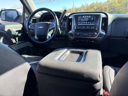 Used 2018 Chevrolet Silverado 1500 LT w/ All Star Edition image 36