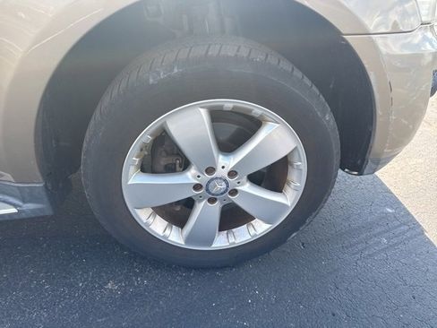 Used 2010 Mercedes-Benz ML 350 4MATIC image 8