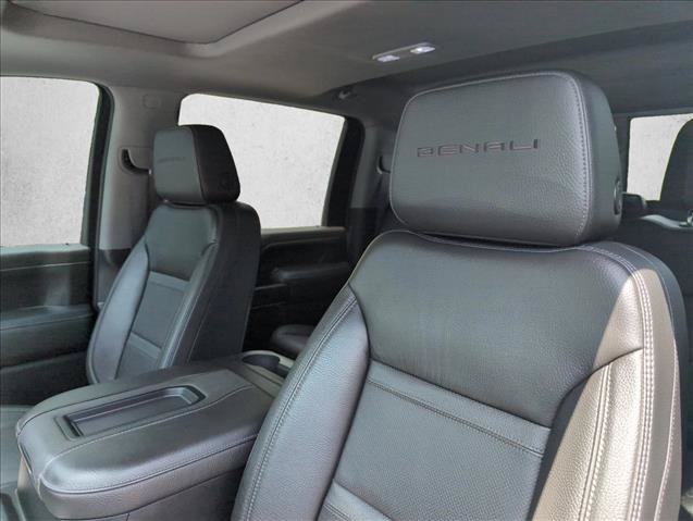 Used 2021 GMC Sierra 2500 Denali w/ Denali Ultimate Package AWD/4WD image 12