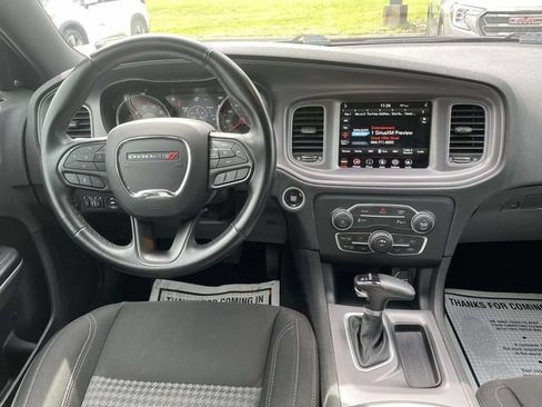 Used 2023 Dodge Charger SXT RWD image 12
