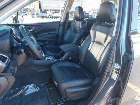 Used 2023 Subaru Forester Touring image 15