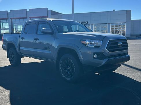 Used 2021 Toyota Tacoma SR5 image 1
