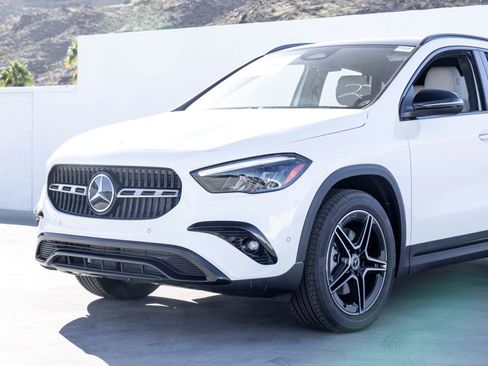New 2026 Mercedes-Benz GLA 250 image 6