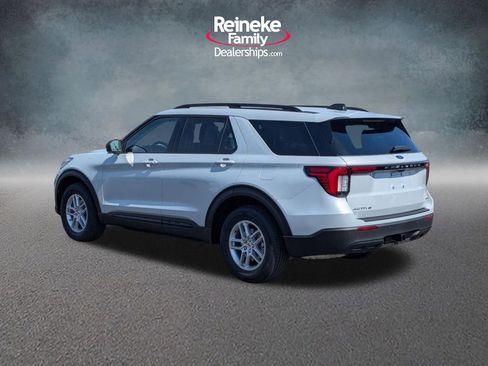 New 2026 Ford Explorer Active AWD/4WD image 8