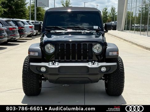 Used 2024 Jeep Wrangler Unlimited Sport AWD/4WD image 9