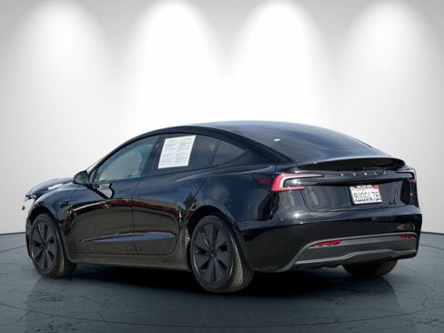 Used 2025 Tesla Model 3 Long Range RWD image 6