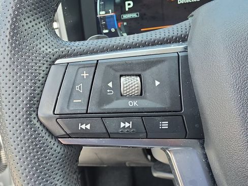 Used 2024 Mitsubishi Outlander SE Black Edition FWD image 22