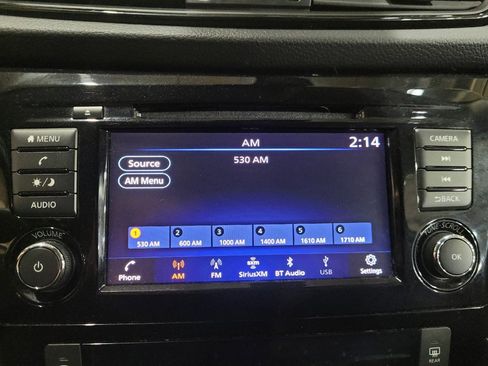 Used 2020 Nissan Rogue SV AWD/4WD image 25