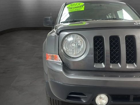 Used 2015 Jeep Patriot Sport w/ Power Value Group FWD image 28