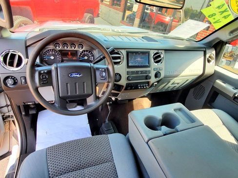 Used 2016 Ford F250 XLT w/ XLT Value Package image 17