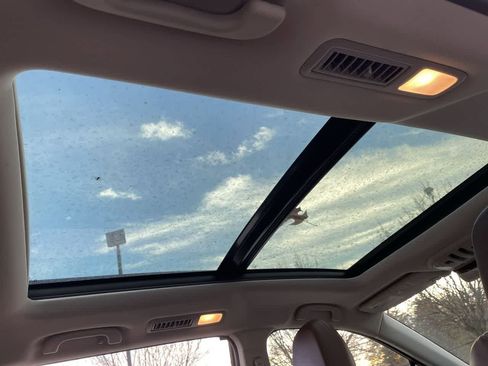 Used 2019 Subaru Ascent Touring w/ Popular Package #3 image 21