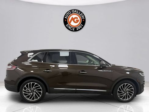 Used 2019 Lincoln Nautilus Reserve FWD image 3