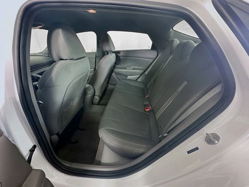 Used 2022 Hyundai Elantra SEL image 26