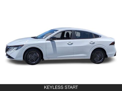 Used 2026 Nissan Sentra SV w/ Floor Mat Package FWD image 5