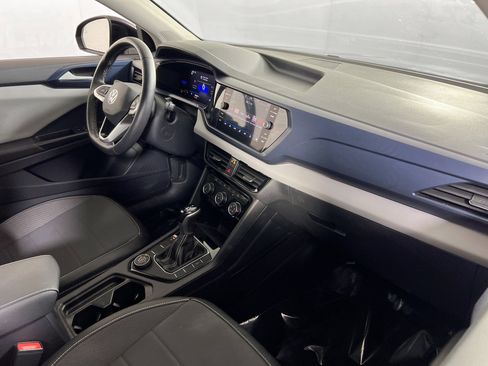 Used 2023 Volkswagen Taos SE image 28