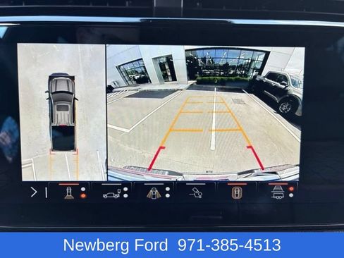 Used 2024 GMC Sierra 1500 AT4 w/ Technology Package AWD/4WD image 19