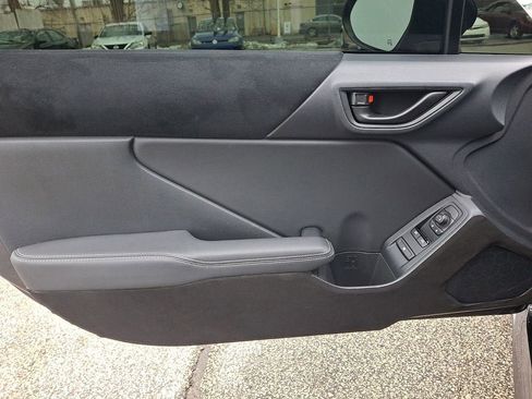 Used 2024 Toyota GR86 Premium image 13