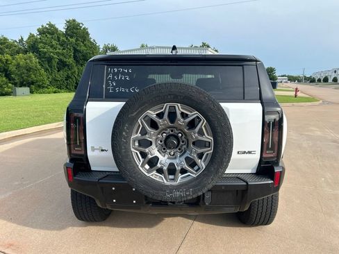 Used 2025 GMC Hummer EV 3X AWD/4WD image 4