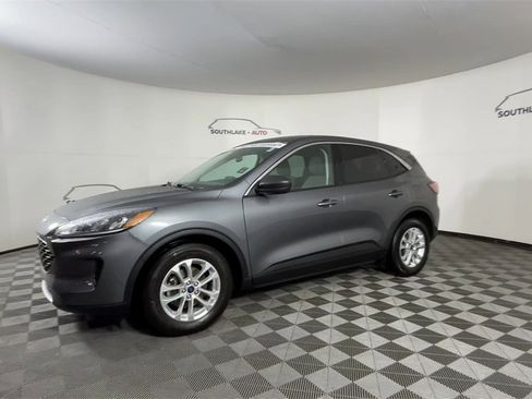 Used 2022 Ford Escape SE w/ Convenience Package image 4