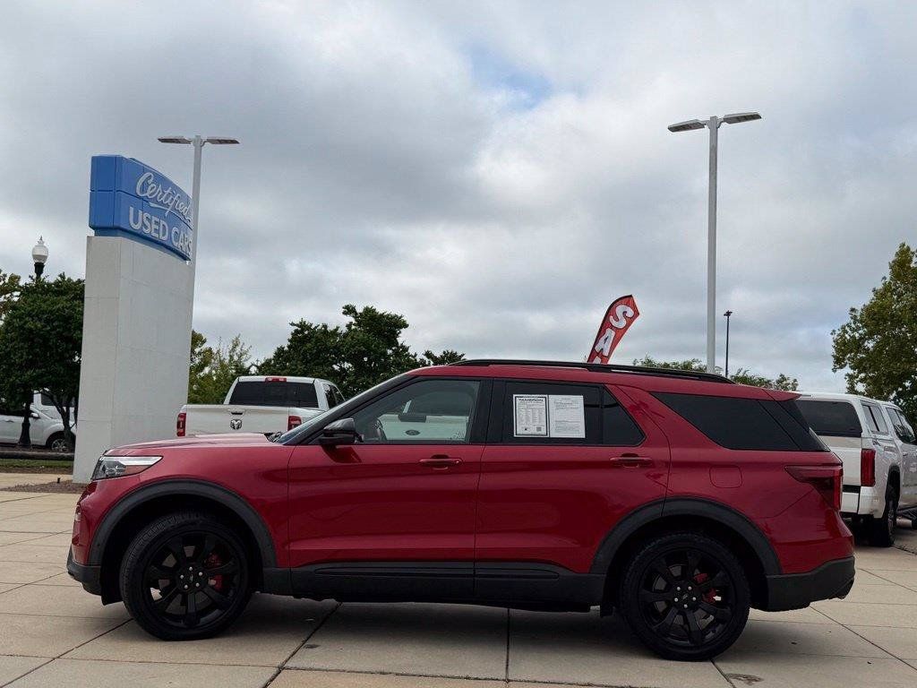 Used 2020 Ford Explorer ST w/ ST High-Performance Pack AWD/4WD image 8