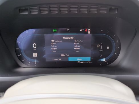 New 2025 Volvo XC90 B6 Plus w/ Protection Package Premier image 21