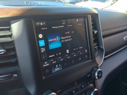 Certified 2022 RAM 1500 Laramie image 28