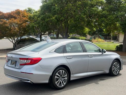 Used 2022 Honda Accord EX-L image 5