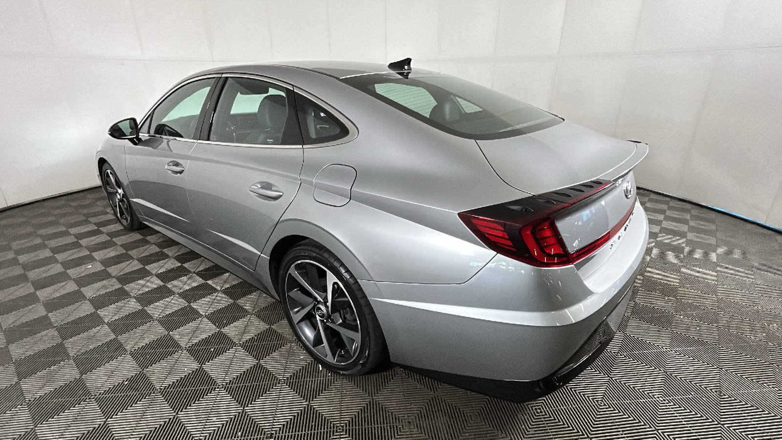 Used 2021 Hyundai Sonata SEL Plus FWD image 5