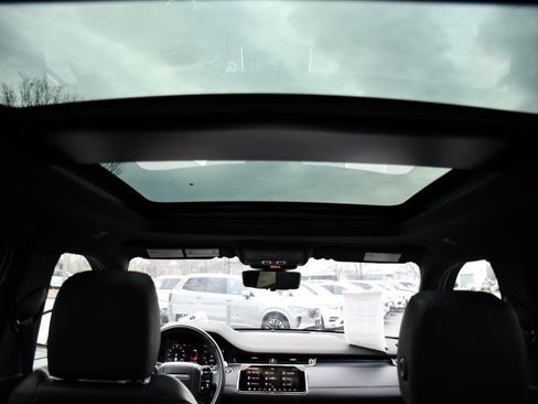 Used 2020 Land Rover Range Rover Evoque R-Dynamic HSE image 21