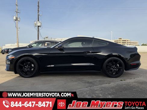 Used 2020 Ford Mustang Coupe w/ Equipment Group 101A image 6