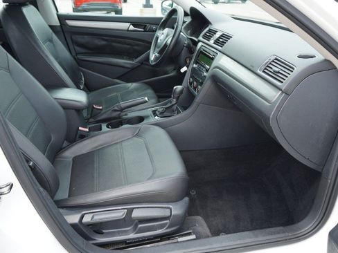 Used 2014 Volkswagen Passat 1.8T Wolfsburg Edition FWD image 15