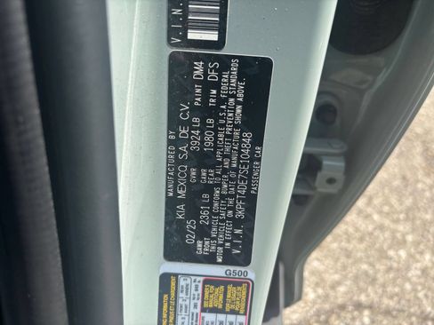 Used 2025 Kia K4 FWD image 23