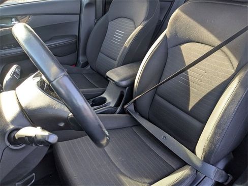 Used 2019 Kia Forte S w/ S Premium Package image 15