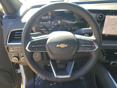 New 2026 Chevrolet Suburban LS image 27