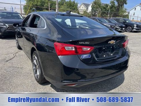 Used 2024 Chevrolet Malibu LT FWD image 9