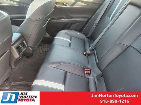 Used 2025 Toyota Camry SE w/ Multimedia Upgrade Package image 31