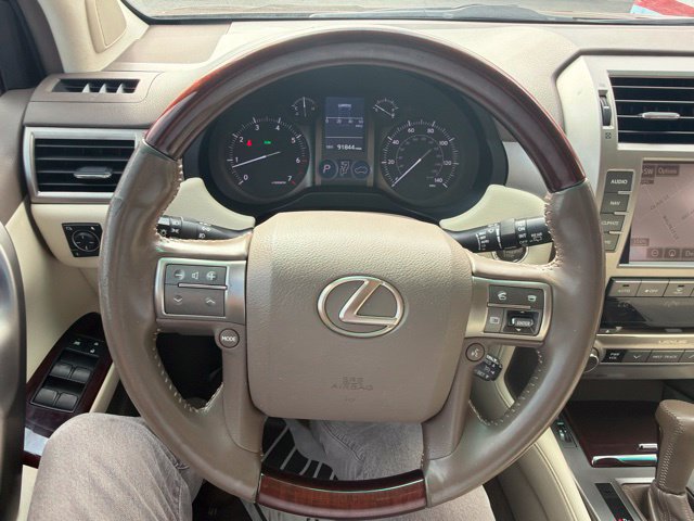 Used 2016 Lexus GX 460 w/ Premium Package AWD/4WD image 12