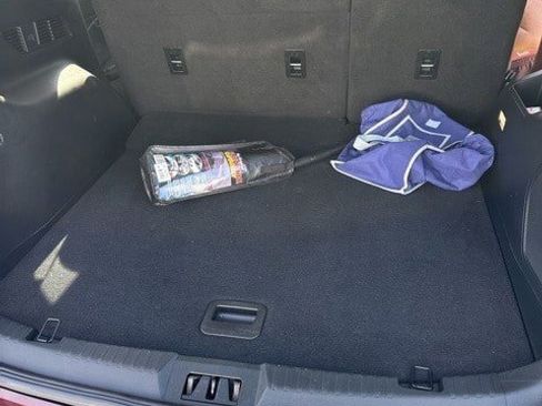 Used 2018 Ford Edge Titanium w/ Technology Package image 15