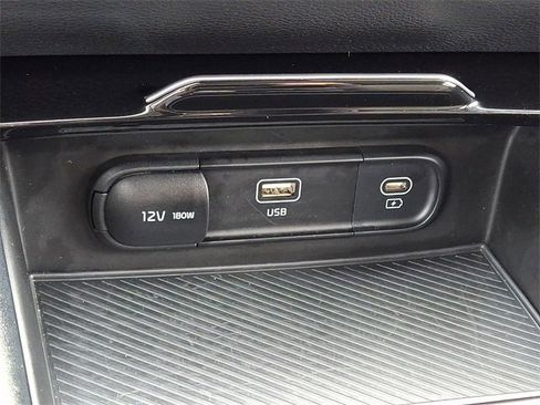 Used 2024 Kia Sportage LX image 25