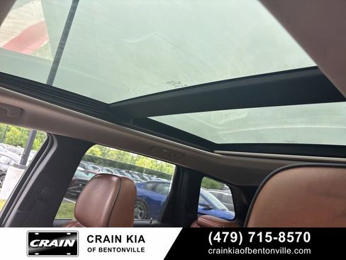 Used 2012 Jeep Grand Cherokee Overland AWD/4WD image 4