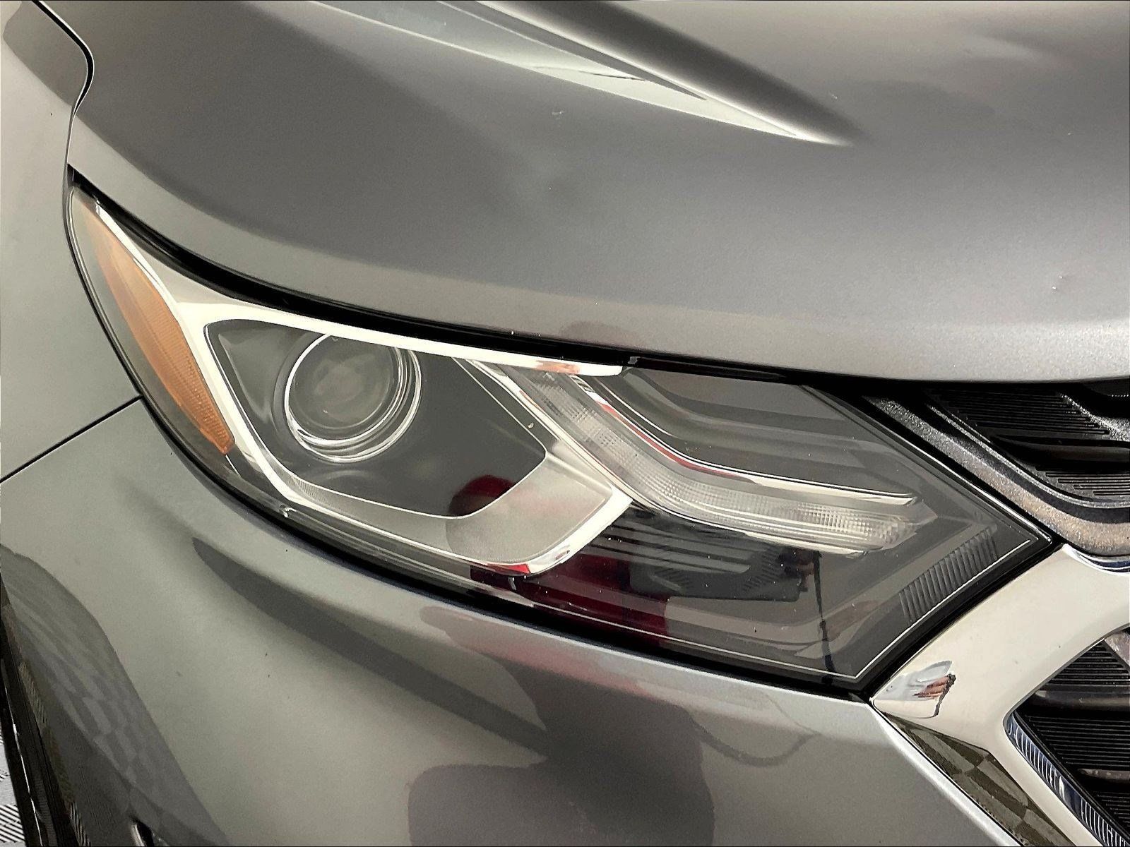 Used 2018 Chevrolet Equinox LT FWD image 31