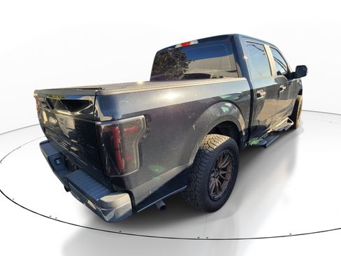 Used 2018 Ford F150 XL w/ Equipment Group 101A Mid RWD image 4